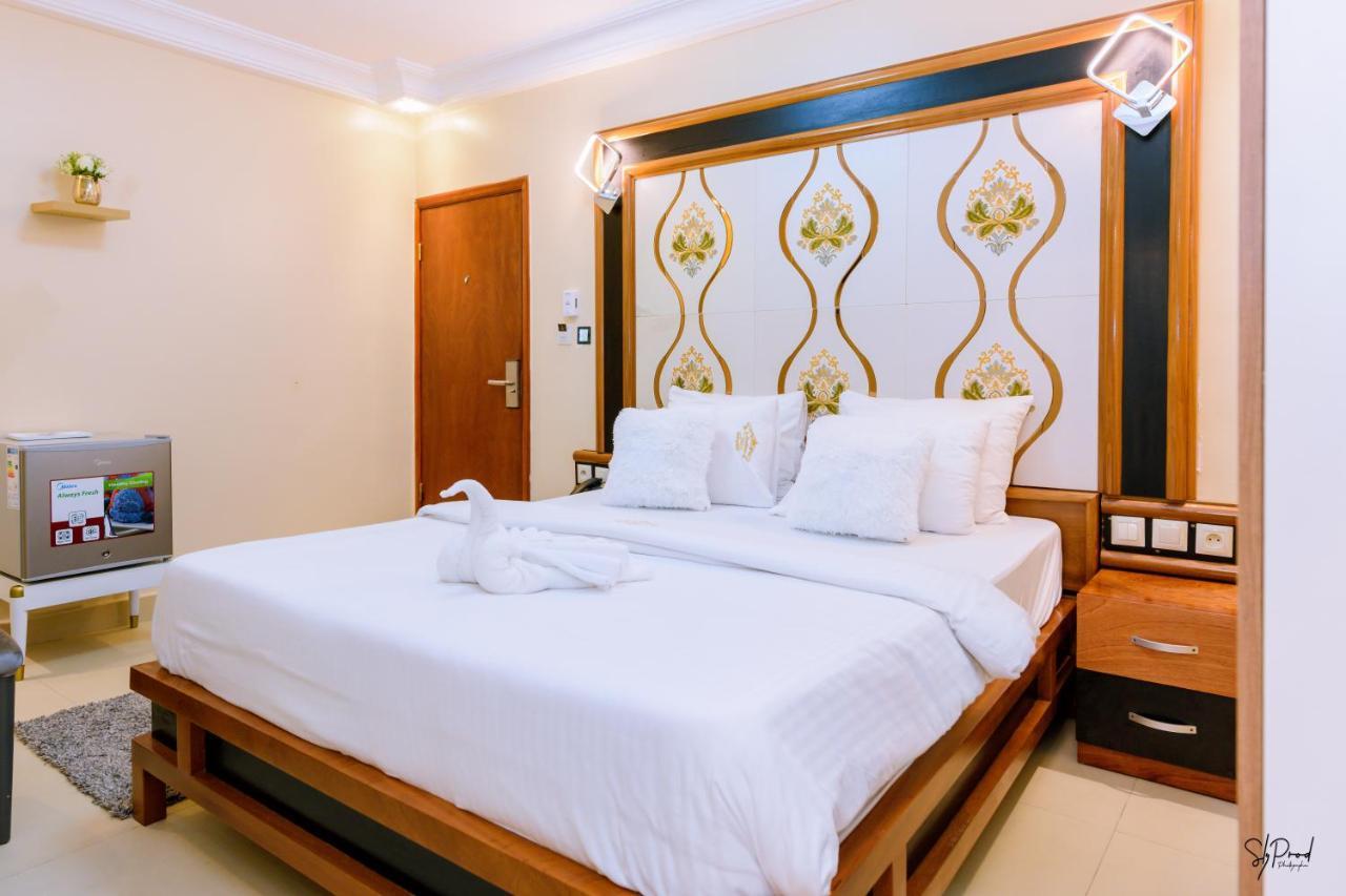 Hotel La Principaute Douala Bonapriso 외부 사진